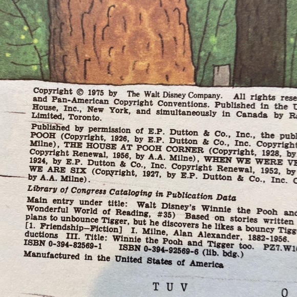 Vintage 1975 Walt Disney’s Winnie the Pooh and tiger too book - Picture 2 of 3